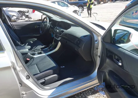 2014 Honda Accord Sport z USA, uszkodzony, nr VIN 1HGCR2F57EA030181